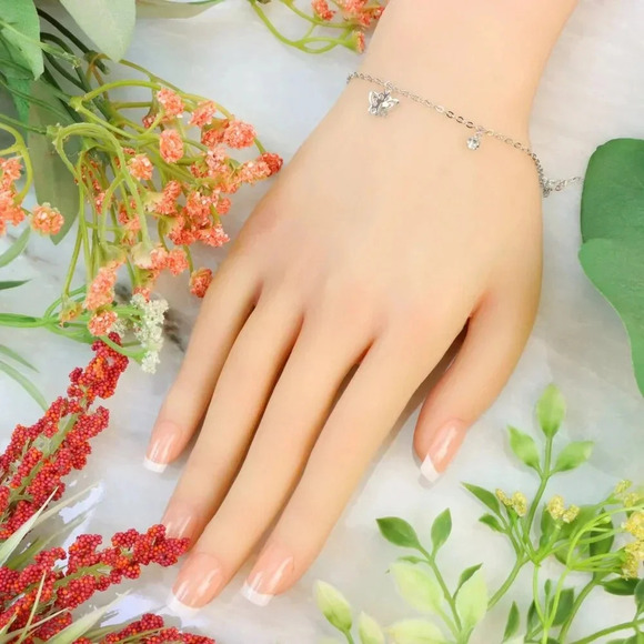 "New Beautiful Design Bracelet for Women/Girls, Gift, B551 - Picture 3 of 10